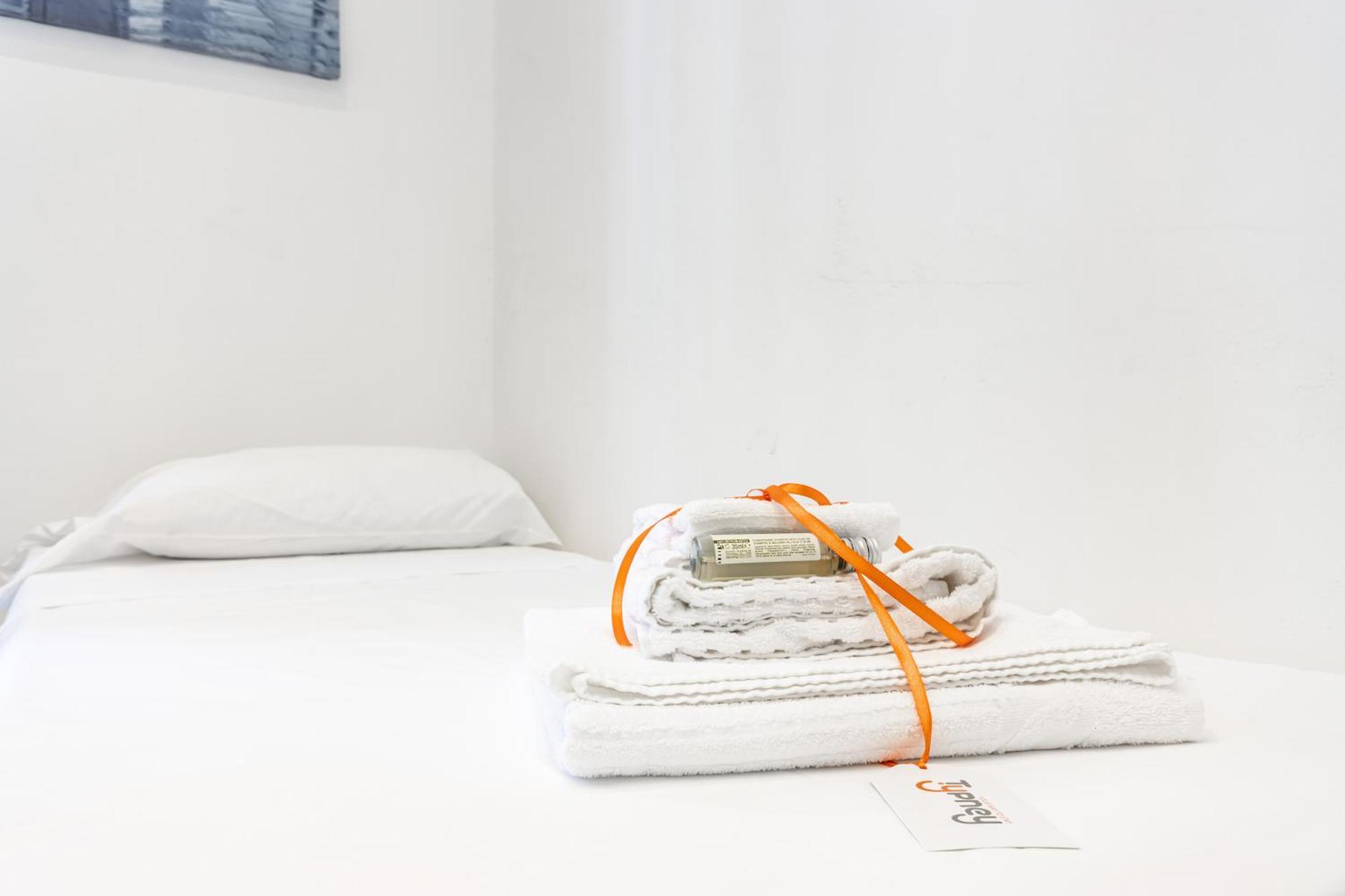 San Nicola Apartments By Rentbeat Bari Exteriér fotografie